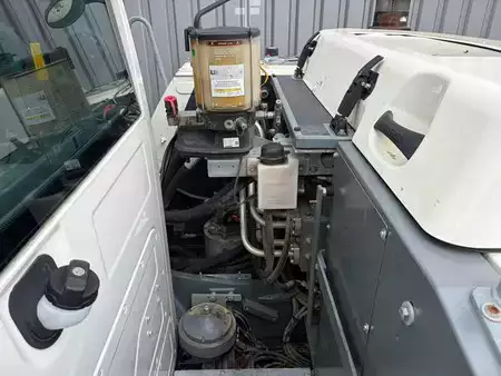 Mobilní bagry 2016 Liebherr A916 (30)