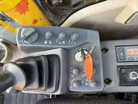 Pyöräkaivinkoneet  2008 Hitachi ZX140W-3 | German machine (24)