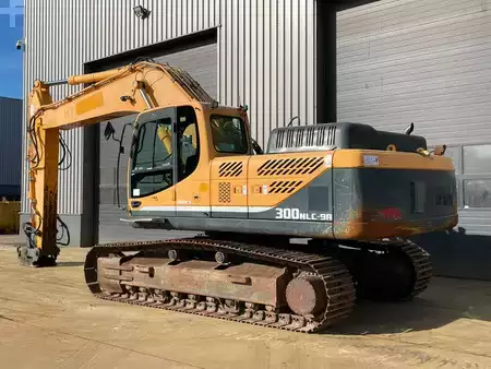 Kettenbagger 2014 Hyundai Robex 300NLC-9A (3)