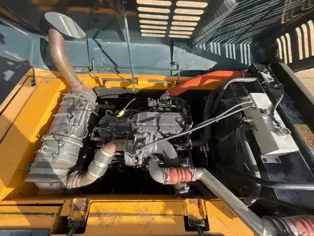 Kettenbagger 2014 Hyundai Robex 300NLC-9A (32)
