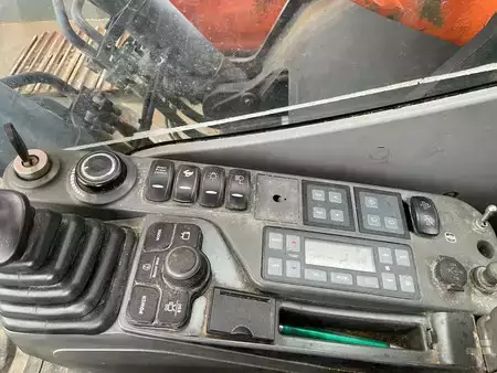 Hydraulic Excavators 2015 Doosan DX255LC-5 (24)
