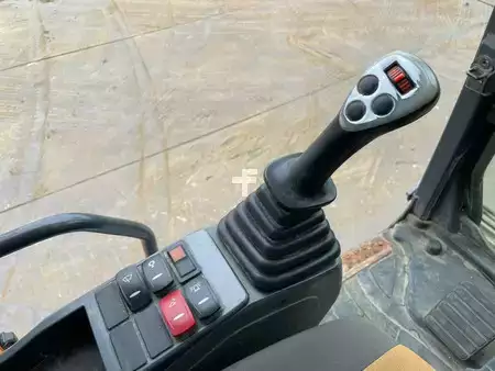 Hydraulic Excavators 2015 Doosan DX255LC-5 (25)