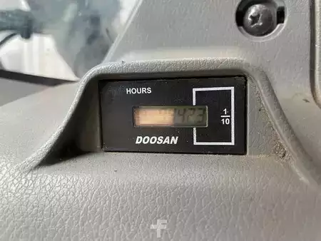 Hydraulic Excavators 2015 Doosan DX255LC-5 (28)