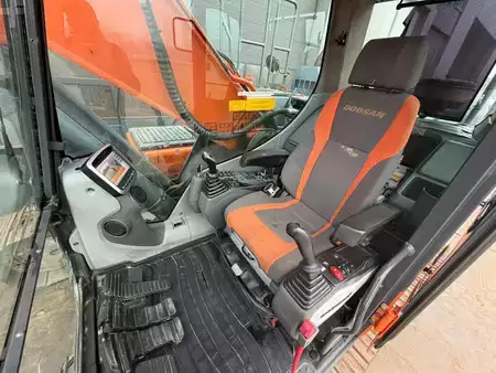 Hydraulic Excavators 2017 Doosan DX255LC-5 (21)