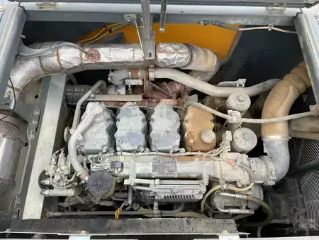 Korečková rýpadla 2021 Liebherr R934LC (27)