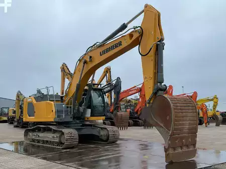 Korečková rýpadla 2021 Liebherr R934LC (6)