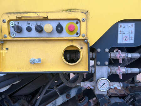 Kaldfresemaskin 2015 BOMAG BM2000/75 Cold Planer (32)