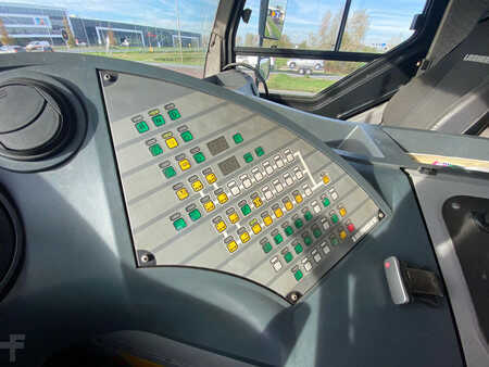 Mobilkraner 2004 Liebherr LTM1055/1 (23)