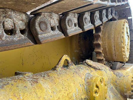 Telaketjupuskutraktorit 2001 Caterpillar D8R - Single shank ripper (12)