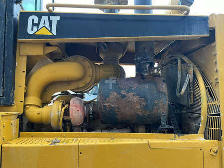 Telaketjupuskutraktorit 2001 Caterpillar D8R - Single shank ripper (14)