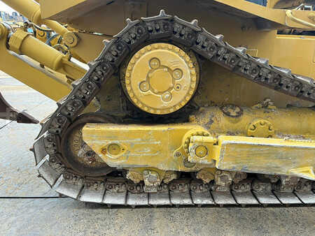 Telaketjupuskutraktorit 2001 Caterpillar D8R - Single shank ripper (15)