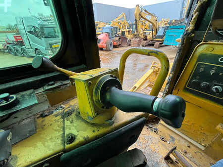 Telaketjupuskutraktorit 2001 Caterpillar D8R - Single shank ripper (18)