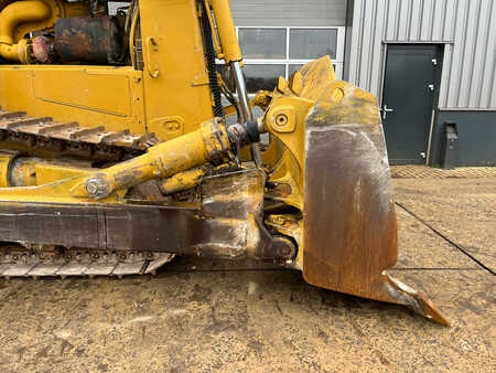 Telaketjupuskutraktorit 2001 Caterpillar D8R - Single shank ripper (20)