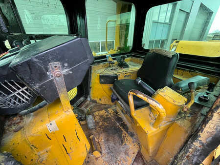 Telaketjupuskutraktorit 2001 Caterpillar D8R - Single shank ripper (21)