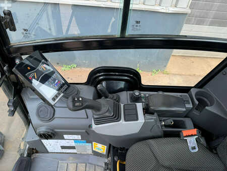 Caterpillar 302CR - 05A - Power Tilt + Bucket