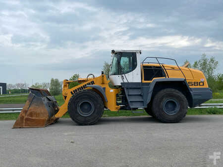 Kolové nakladače 2015 Liebherr L580 (1)