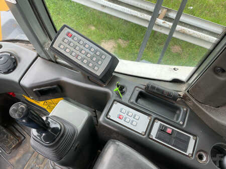 Radlader 2015 Liebherr L580 (25)
