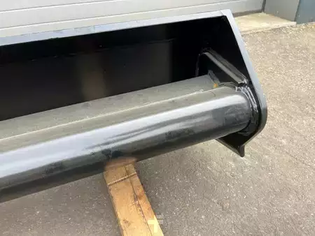 Escavatori cingolati 2011 SBL  (9)