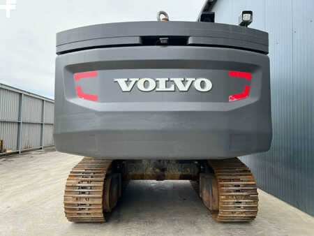 Hydraulic Excavators 2016 Volvo EC380E HR UHD (11)