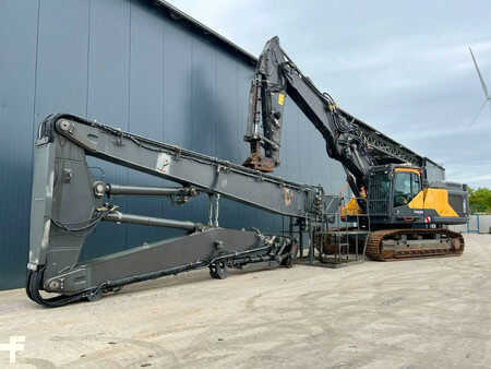 Hydraulic Excavators 2016 Volvo EC380E HR UHD (2)