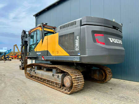 Hydraulic Excavators 2016 Volvo EC380E HR UHD (5)