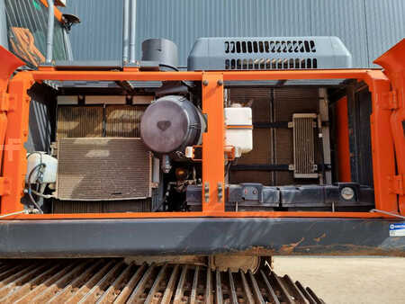 Doosan DX300LC-5