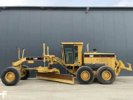 Grader 2005 Caterpillar 140H (2)