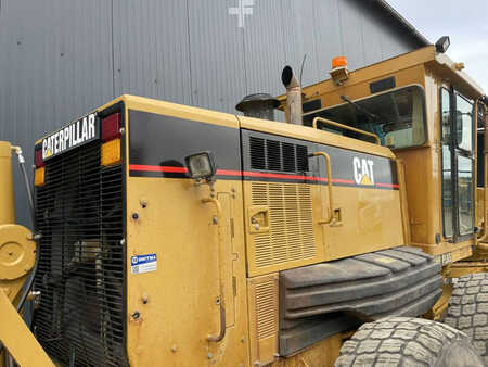 Grejdry 2005 Caterpillar 140H (9)