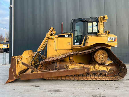 Caterpillar D6T LGP