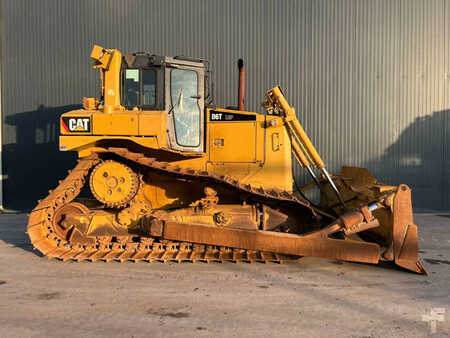 Caterpillar D6T LGP