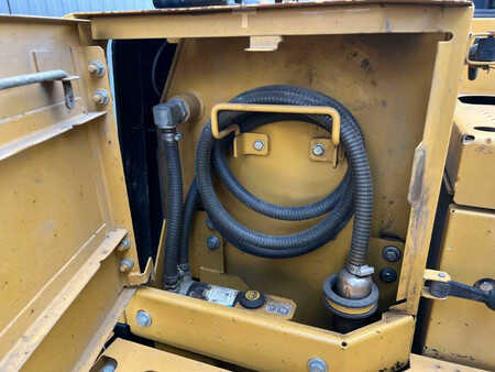 Caterpillar 325F LCR