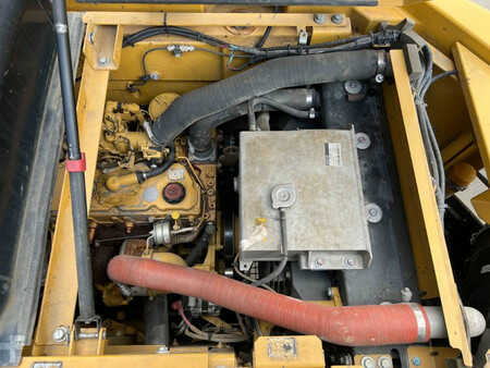 Caterpillar 325F LCR