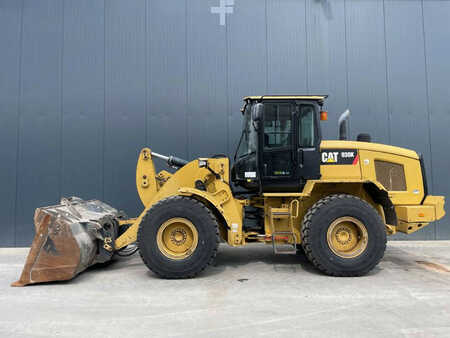 Radlader 2015 Caterpillar 930K - New Tyres (2)