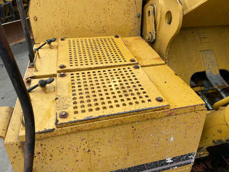 Beltegraver 1992 Caterpillar 325LN (13)