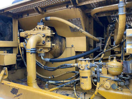 Beltegraver 1992 Caterpillar 325LN (28)