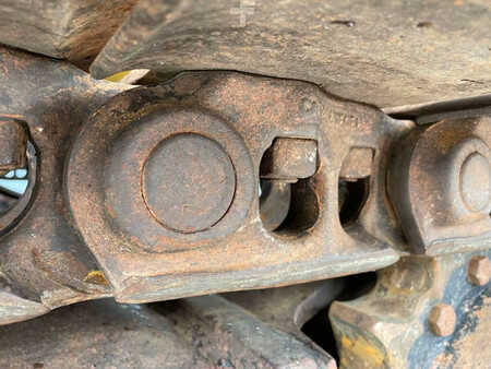 Beltegraver 1992 Caterpillar 325LN (39)