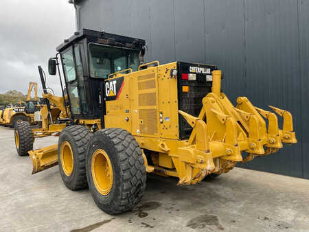 Grader 2018 Caterpillar 140K (3)