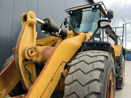 Wheel Loaders 2013 Caterpillar 972K (12)