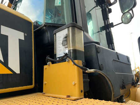 Wheel Loaders 2013 Caterpillar 972K (21)