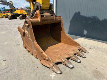 Koparki gąsienicowe 2009 Caterpillar 336D L (13)