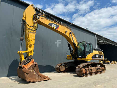 Koparki gąsienicowe 2009 Caterpillar 336D L (2)