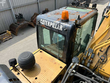 Koparki gąsienicowe 2009 Caterpillar 336D L (28)