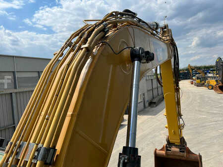 Koparki gąsienicowe 2009 Caterpillar 336D L (30)