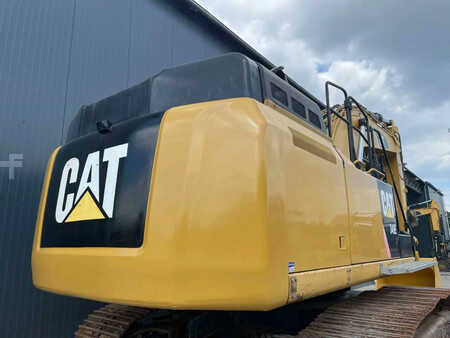 Koparki gąsienicowe 2012 Caterpillar 349E L (40)
