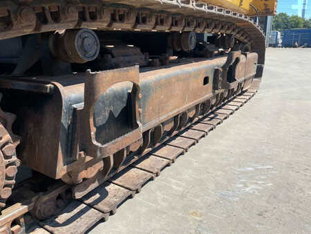 Excavadoras de cadenas 2015 Caterpillar 374F L (32)