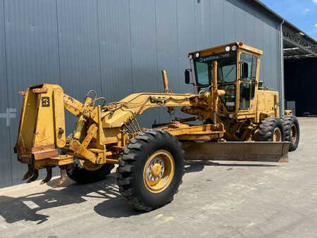 Grader 1987 Caterpillar 140G (1)