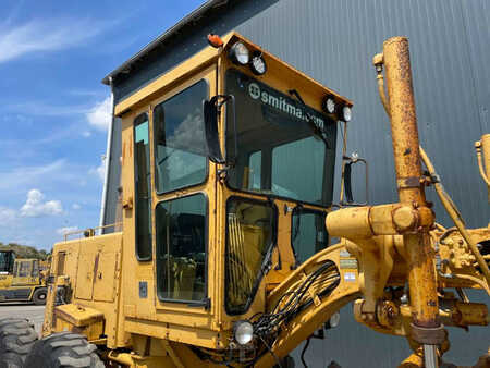 Grader 1987 Caterpillar 140G (9)