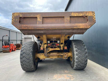 Leddumper / dumpere 2002 Caterpillar 735 (5)