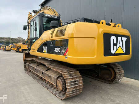 Escavadora de rastos 2008 Caterpillar 329D (2)