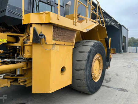 Wheel Loaders 2005 Caterpillar 988H (11)
